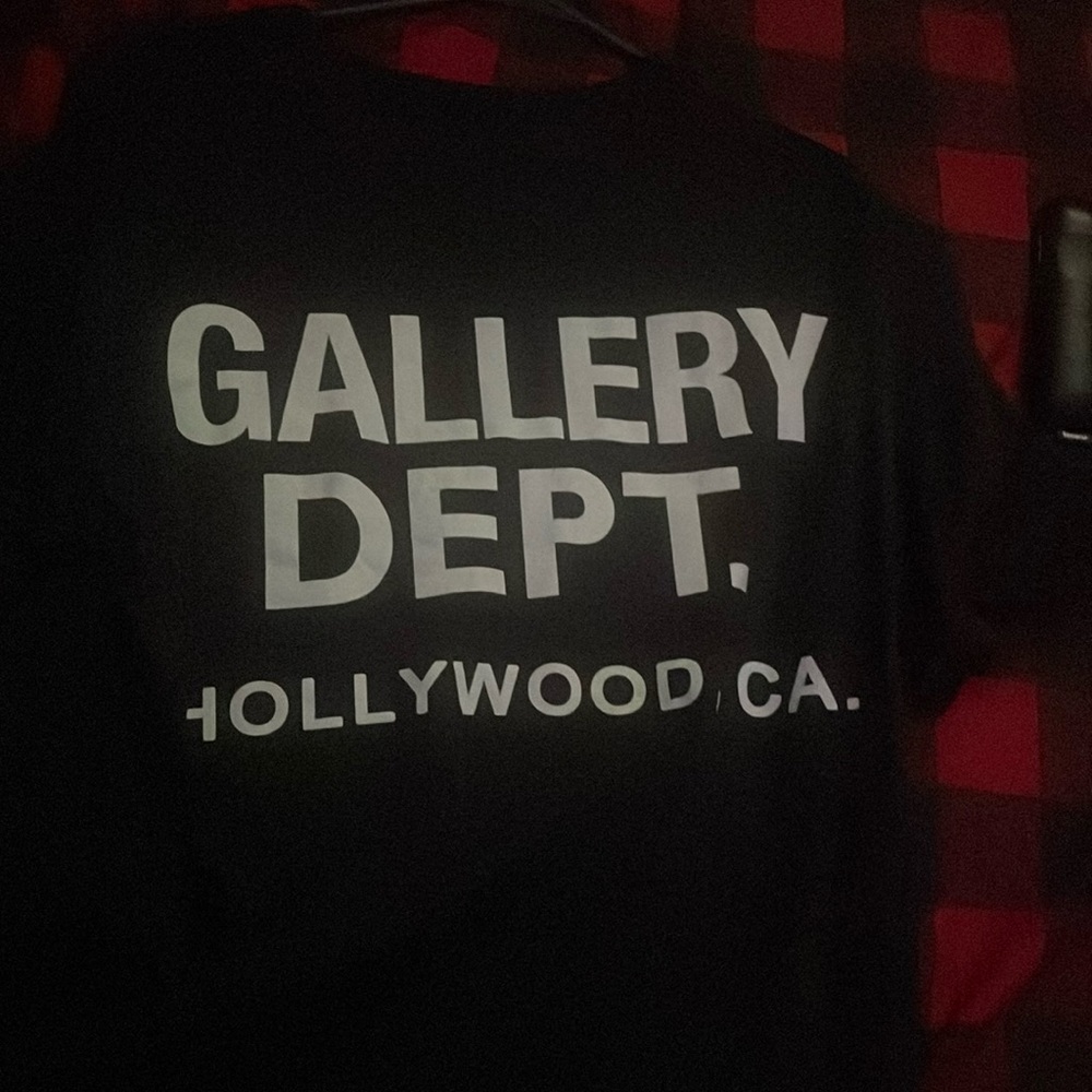 Gallery dept